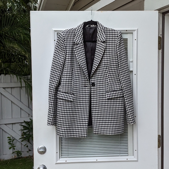 & Other Stories Jackets & Blazers - NWOT & other stories houndstooth hourglass blazer in wool, size 8